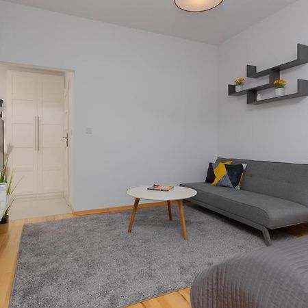 Kolejowa Apartments Warsaw By Noclegi Renters Kültér fotó