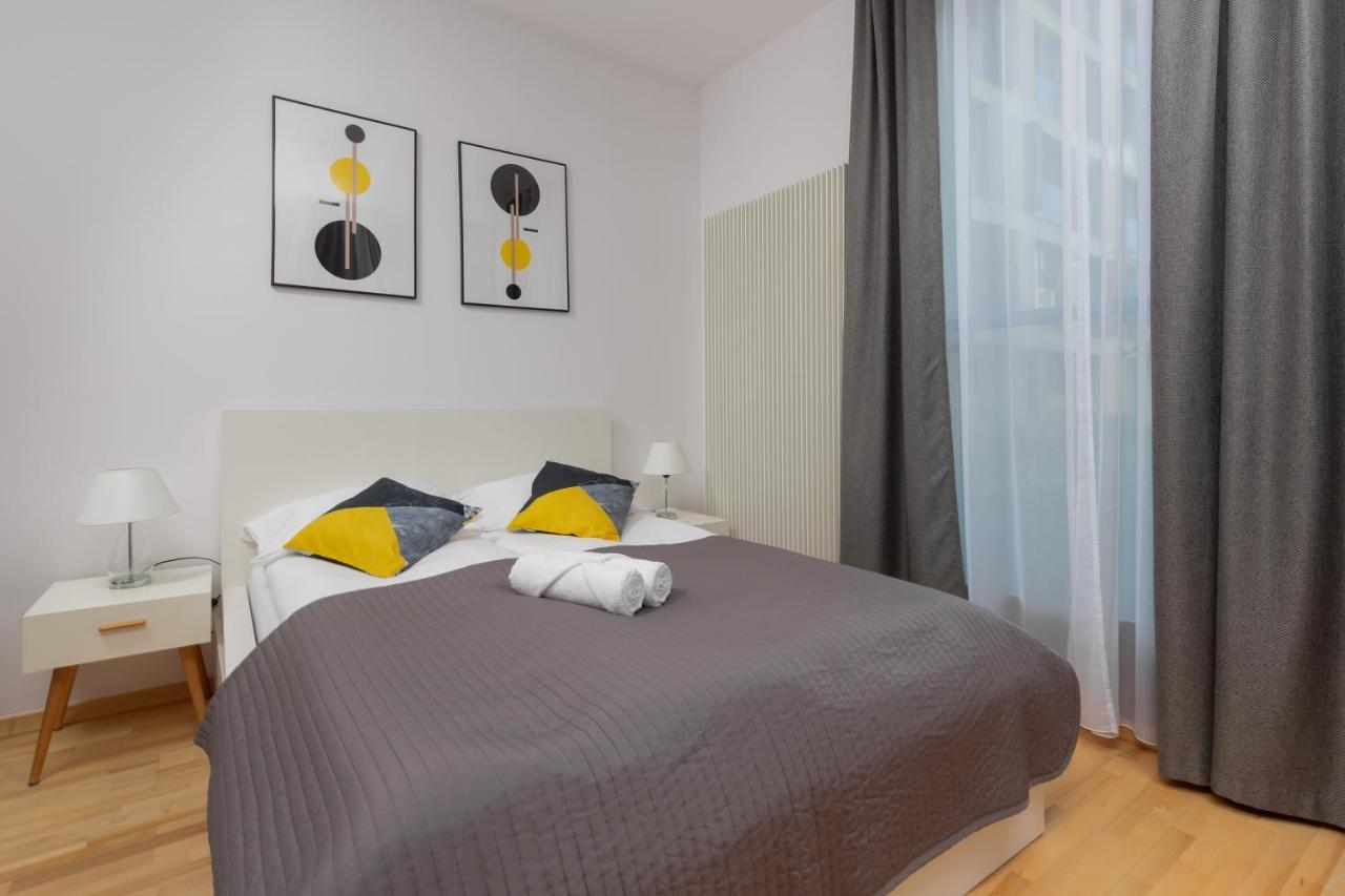 Kolejowa Apartments Warsaw By Noclegi Renters Kültér fotó