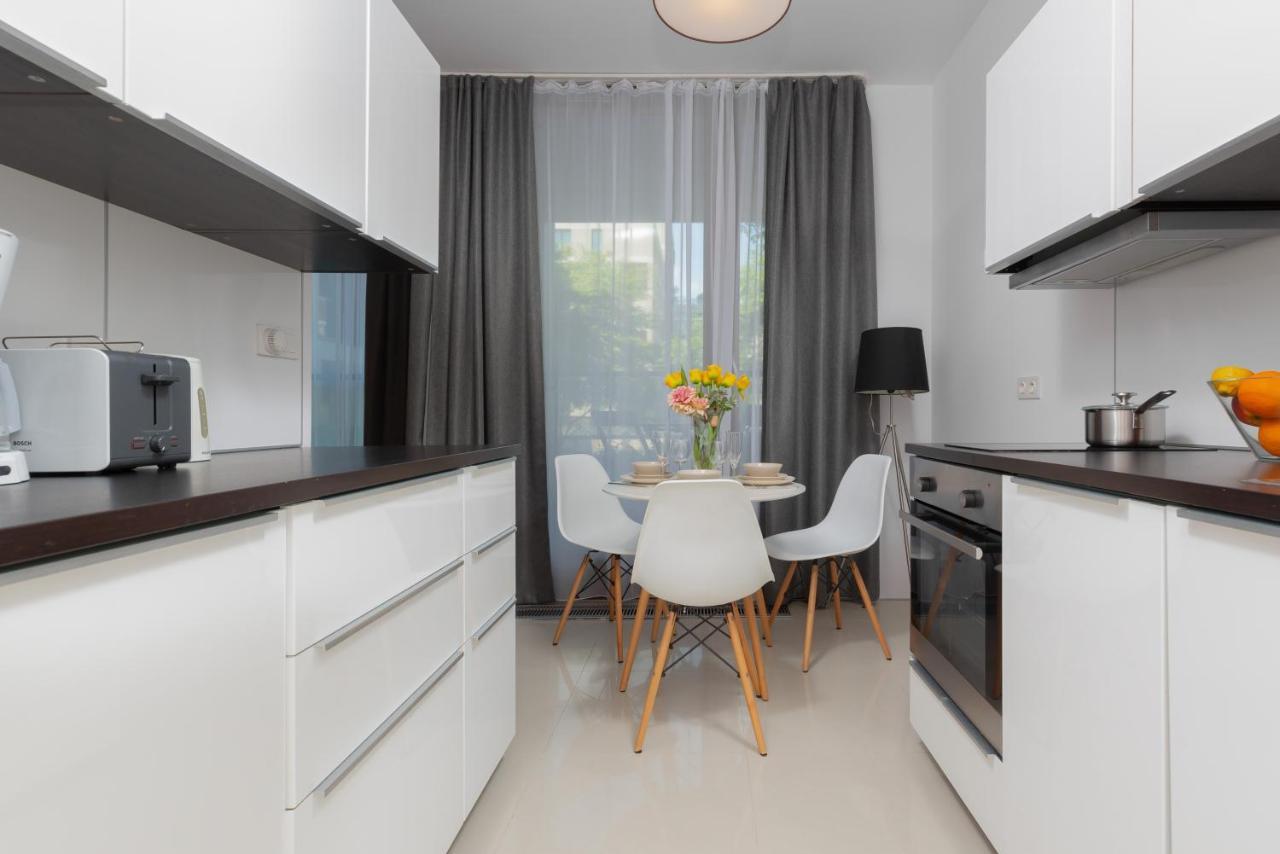 Kolejowa Apartments Warsaw By Noclegi Renters Kültér fotó